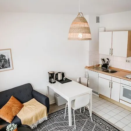 City-appartement, Holtenauer Strasse Mit 24h Check-in Apartment