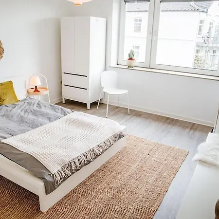 City-appartement, Holtenauer Strasse Mit 24h Check-in *
